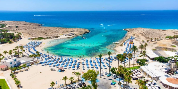 قبرس در کدام قاره واقع است؟ هلدینگ پرسای